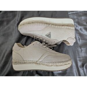 GUESS Stefen Platform Sneakers Light Natural Women's Size 10